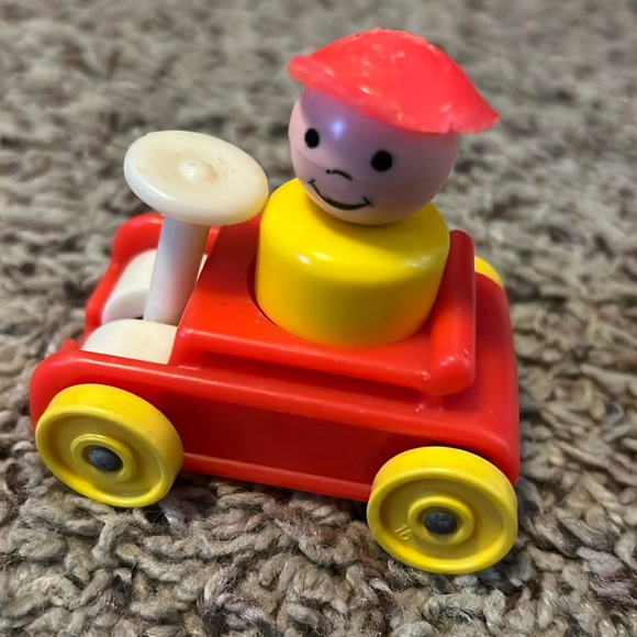 Vintage Fisher-Price little people Play Family playground, go-kart & boy - Picture 1 of 6